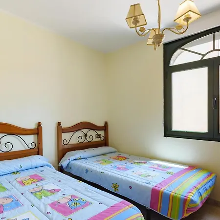 Сasa de vacaciones Acogedora Casa En Con Wifi Porto do Son